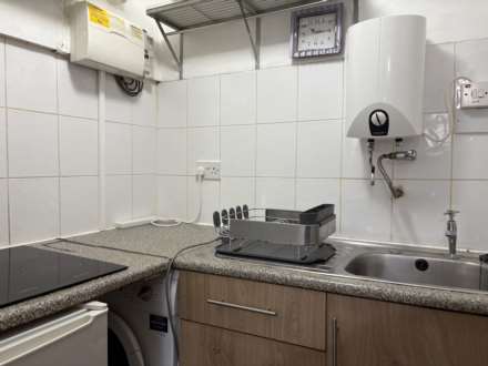 Barking Road, Canning Town, Newham, Image 5