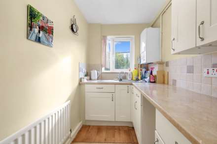 Church Road, London, E10, Image 10