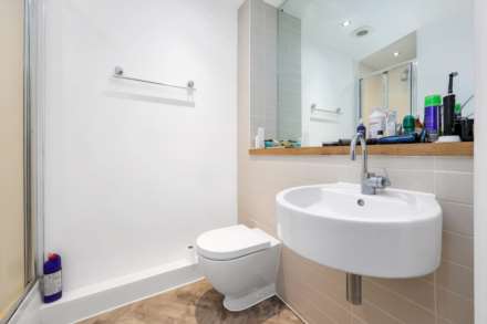 Maud Road, Leyton E10, Image 12