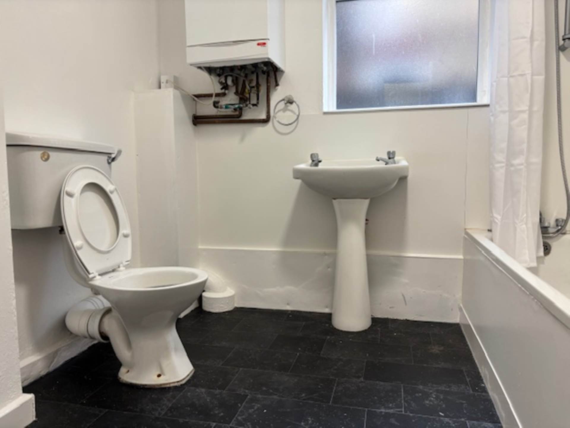 Kettlebaston Road, Leyton, E10, Image 6