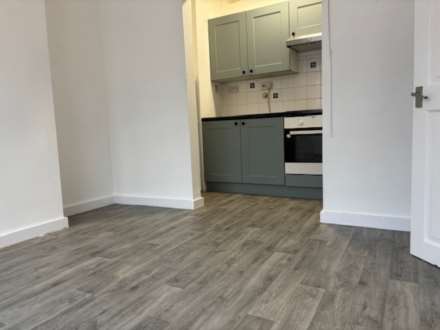 Kettlebaston Road, Leyton, E10, Image 4