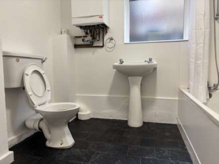 Kettlebaston Road, Leyton, E10, Image 6