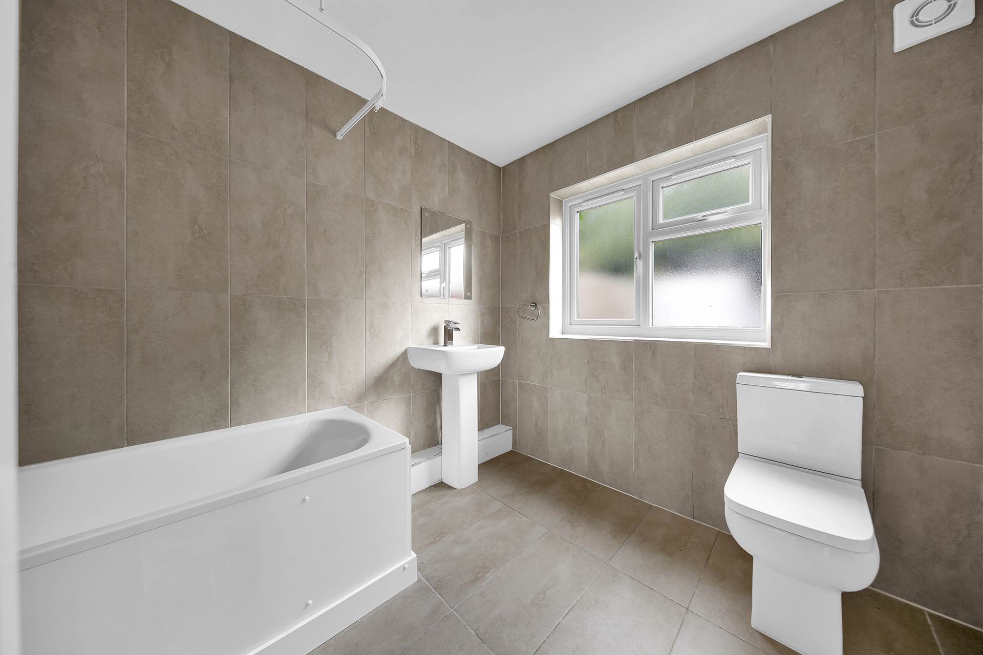 Downsell Road, Stratford, E15, Image 10