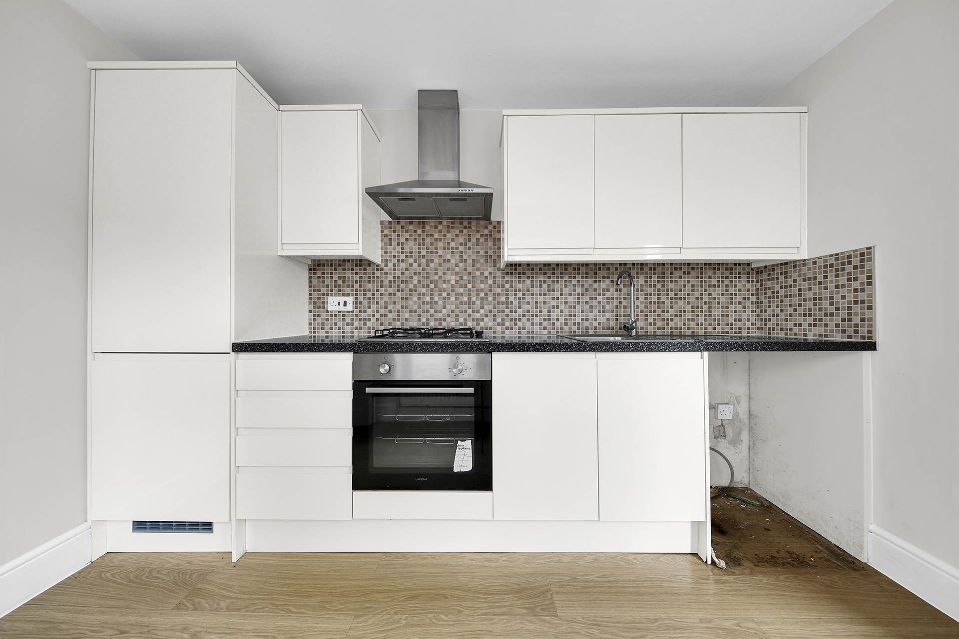 Downsell Road, Stratford, E15, Image 8