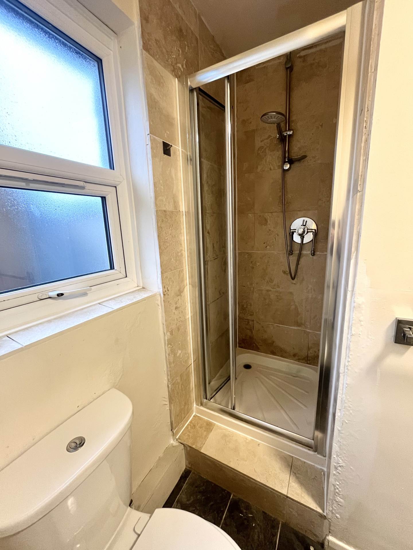 Aldrington Road, SW16, Image 6