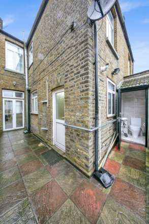 Church Road, London, E10, Image 26