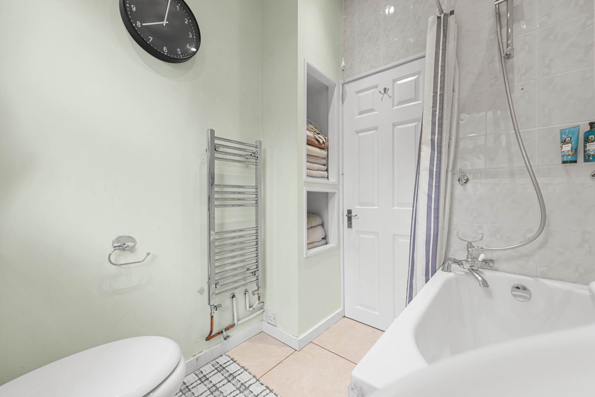 Lyndhurst Drive, Leyton, E10, Image 10