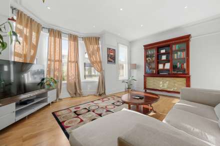 Lyndhurst Drive, Leyton, E10, Image 3