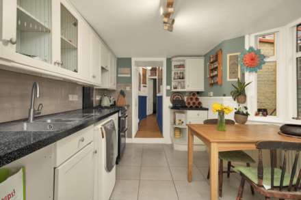 Murchison Road, London, E10, Image 14