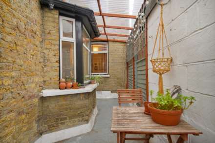 Murchison Road, London, E10, Image 17