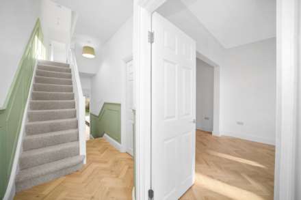 Simmonds Road, Leyton, E10, Image 11