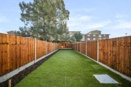 Simmonds Road, Leyton, E10, Image 25