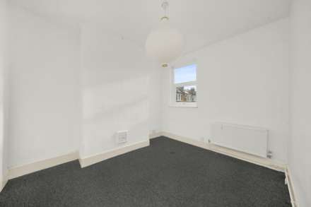 Capworth Street, Leyton, E10, Image 6