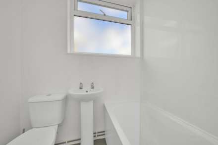 Capworth Street, Leyton, E10, Image 8