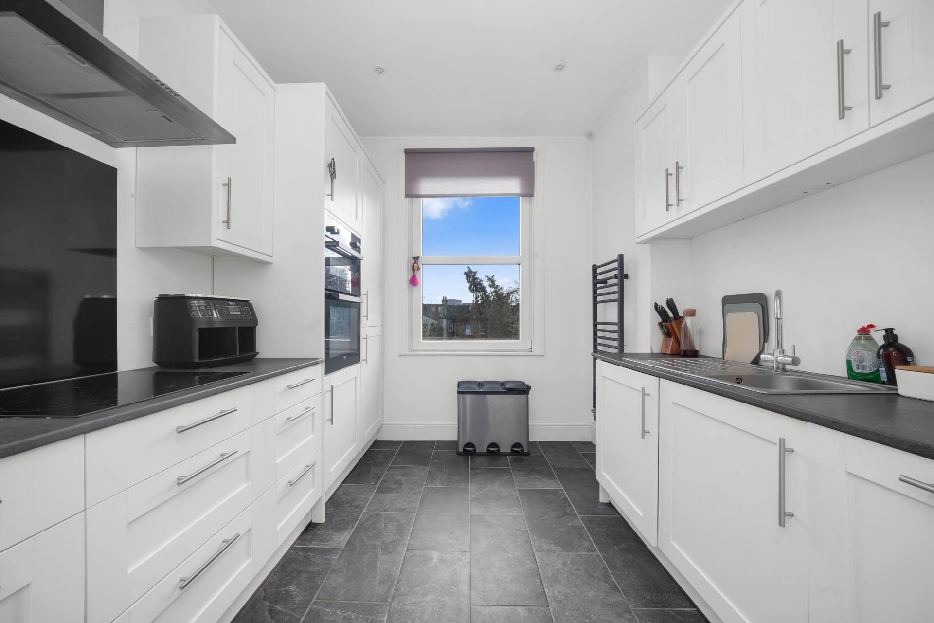 Thornhill Road, Leyton, E10, Image 13