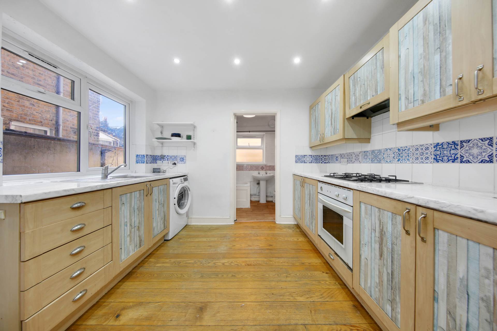 King Edward Road, Leyton, E10, Image 6