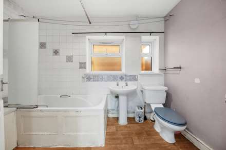 King Edward Road, Leyton, E10, Image 10