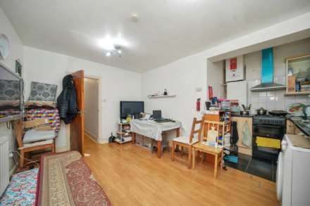 Capworth Street, Leyton, Image 4