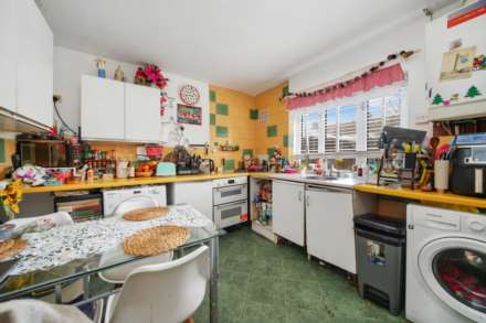 McEntee Avenus, Walthamstow, E17, Image 4