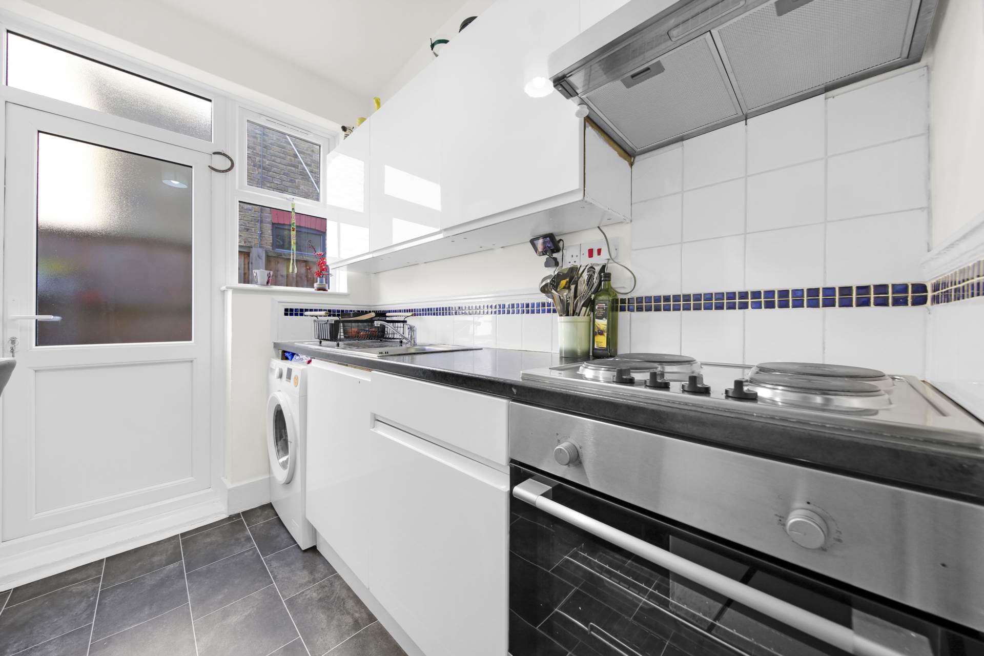 Seymour Road, Leyton, E10, Image 9