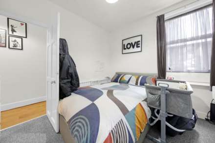 Seymour Road, Leyton, E10, Image 4