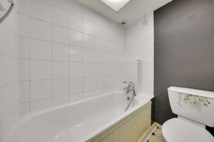 Queenswood Gardens, Leytonstone, Image 12