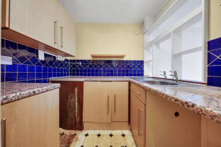 Queenswood Gardens, Leytonstone, Image 6