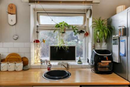 King Edward Road, Leyton, E10, Image 13