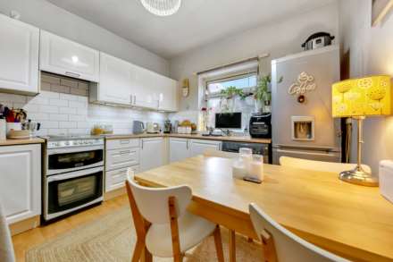 King Edward Road, Leyton, E10, Image 14