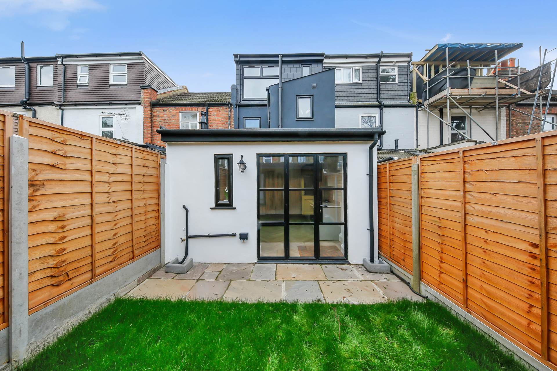 Goldsmith Road, London, E17, Image 19