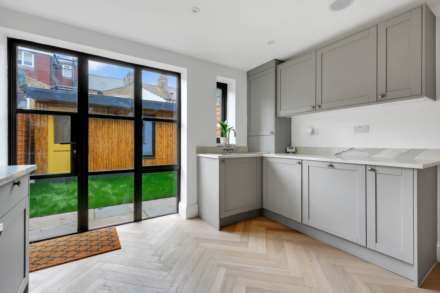 Goldsmith Road, London, E17, Image 7