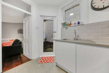 Goldsmith Road, Leyton, E10, Image 14