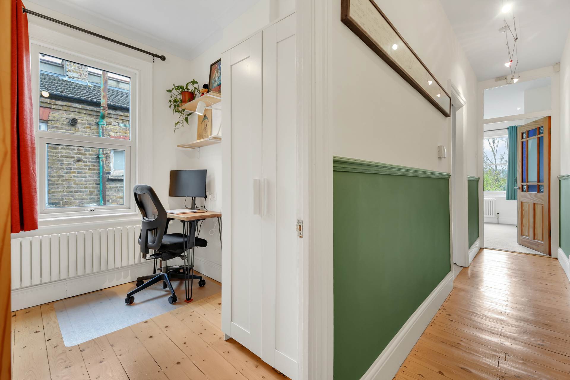 Clementina Road, Leyton, E10, Image 12