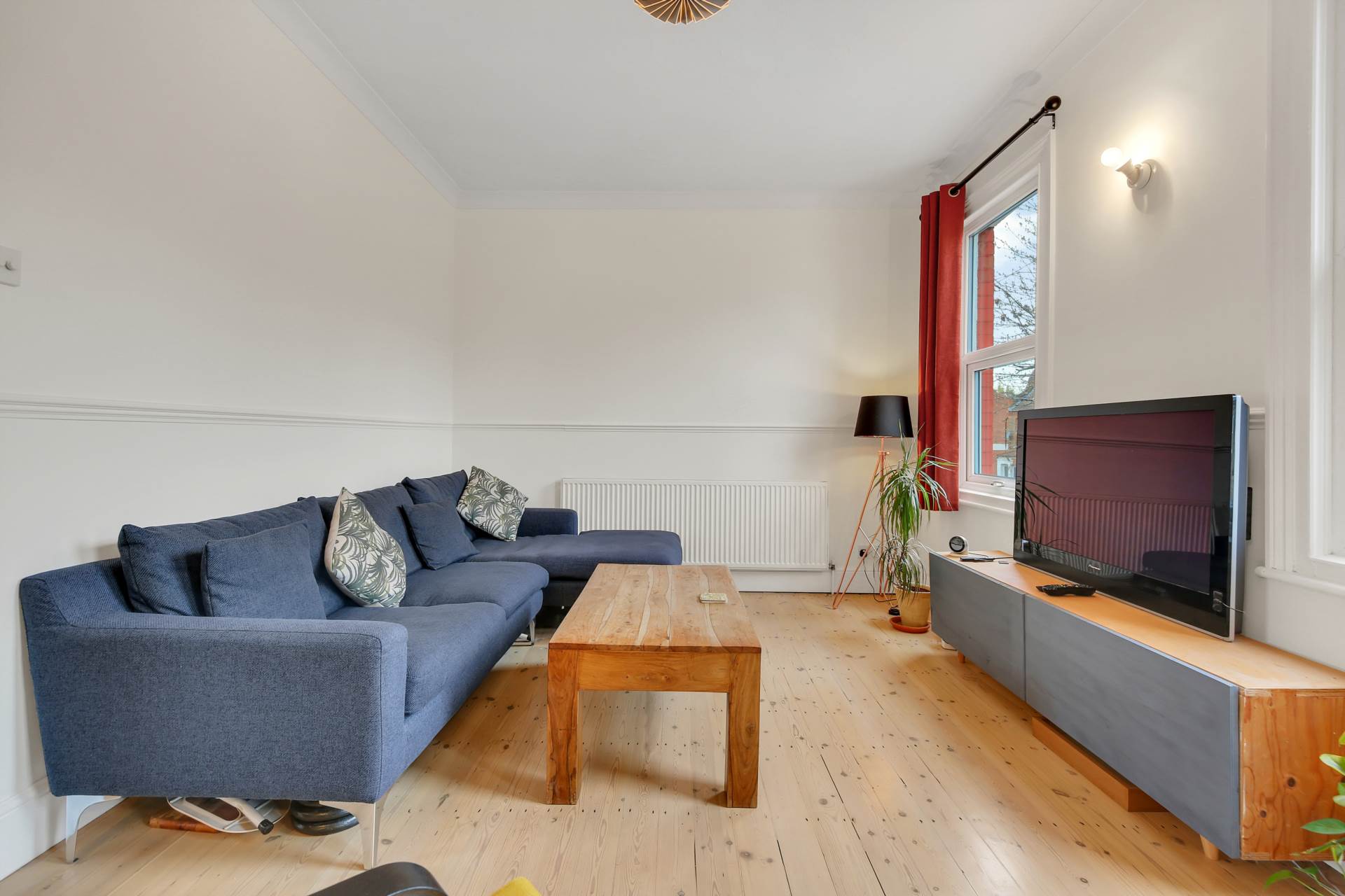 Clementina Road, Leyton, E10, Image 4
