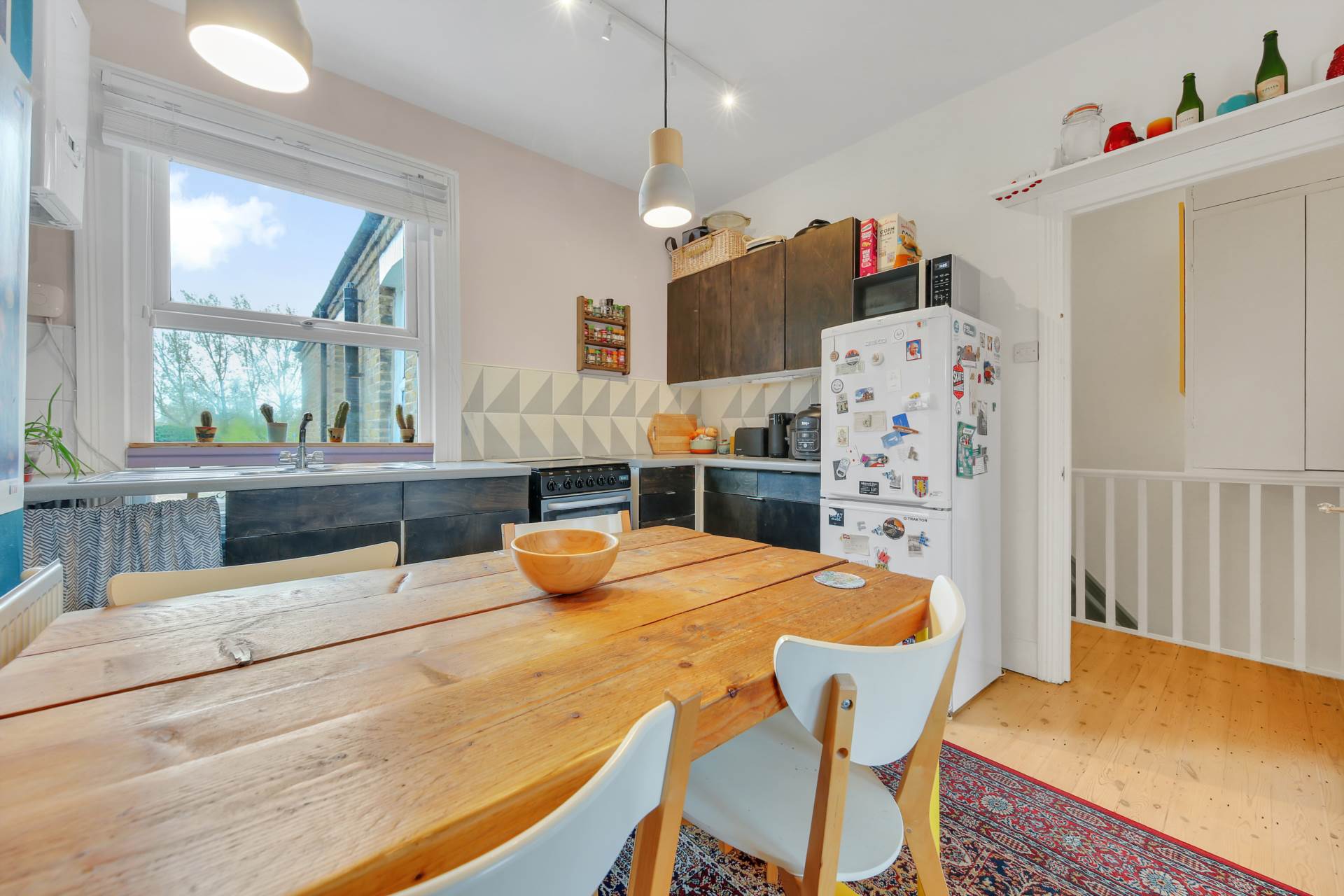 Clementina Road, Leyton, E10, Image 9