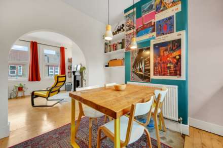 Clementina Road, Leyton, E10, Image 8