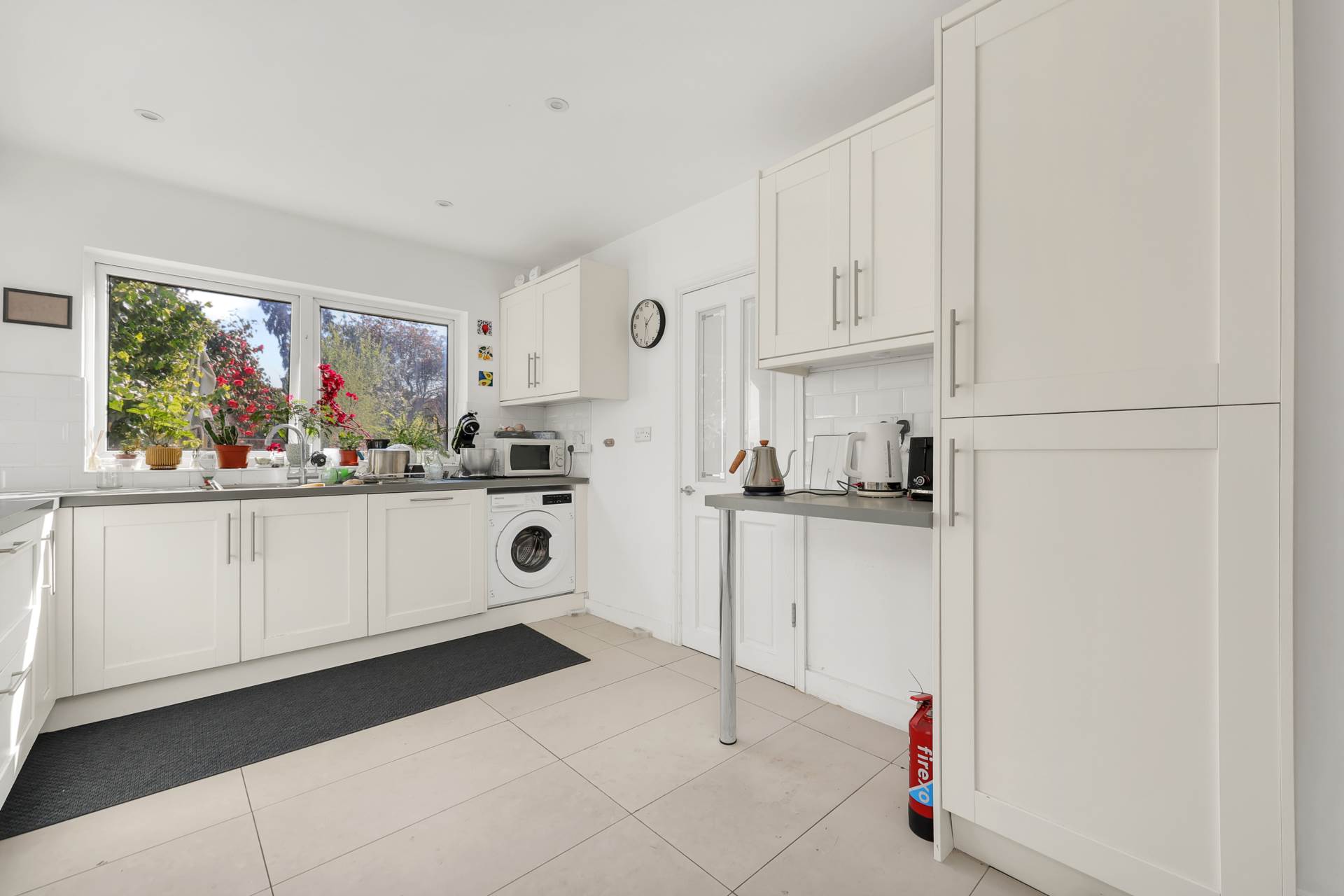 Thornhill Road, Leyton, E10, Image 8