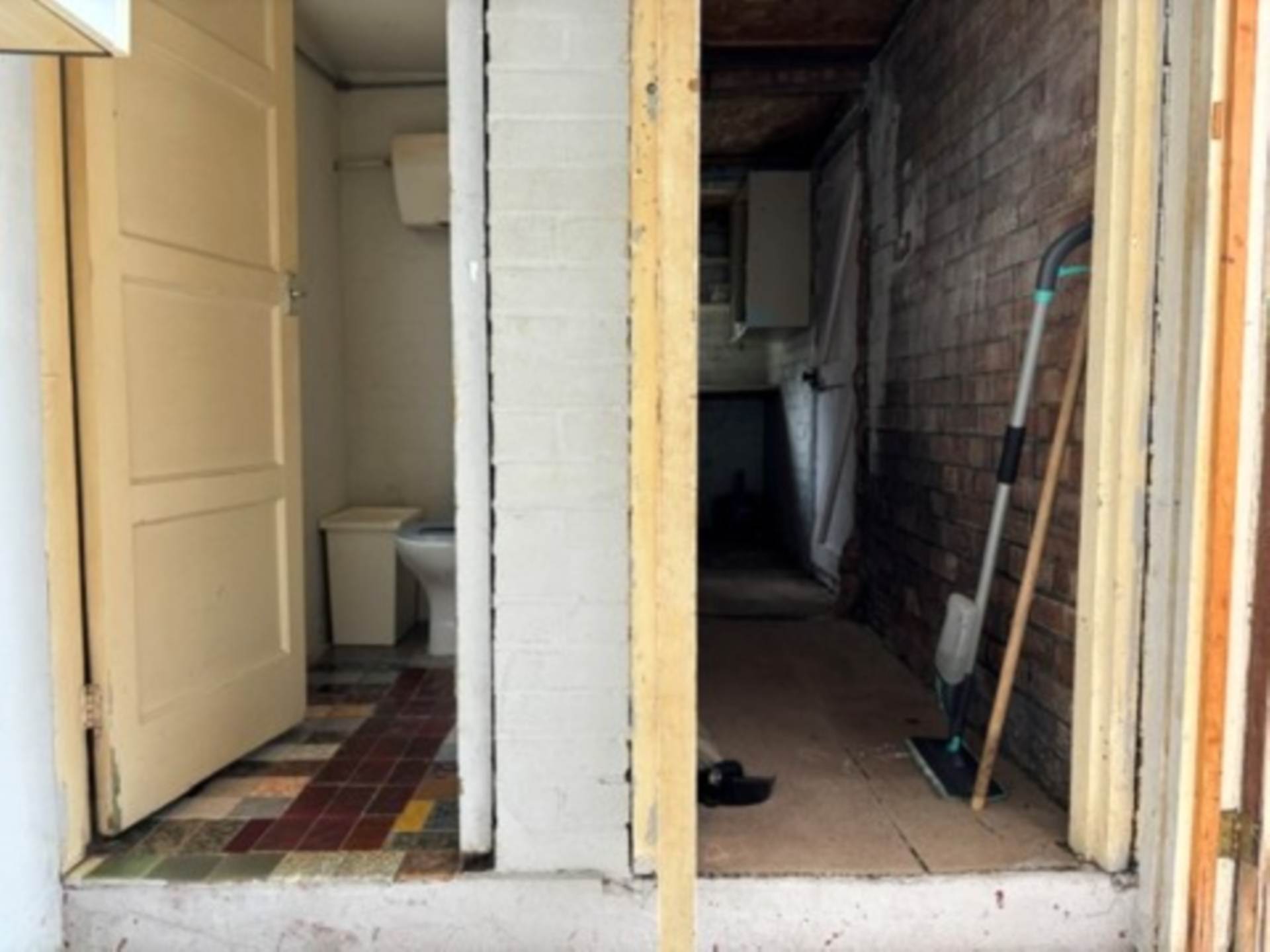 Blackmoor Road, Buckhurst Hill, IG9, Image 9