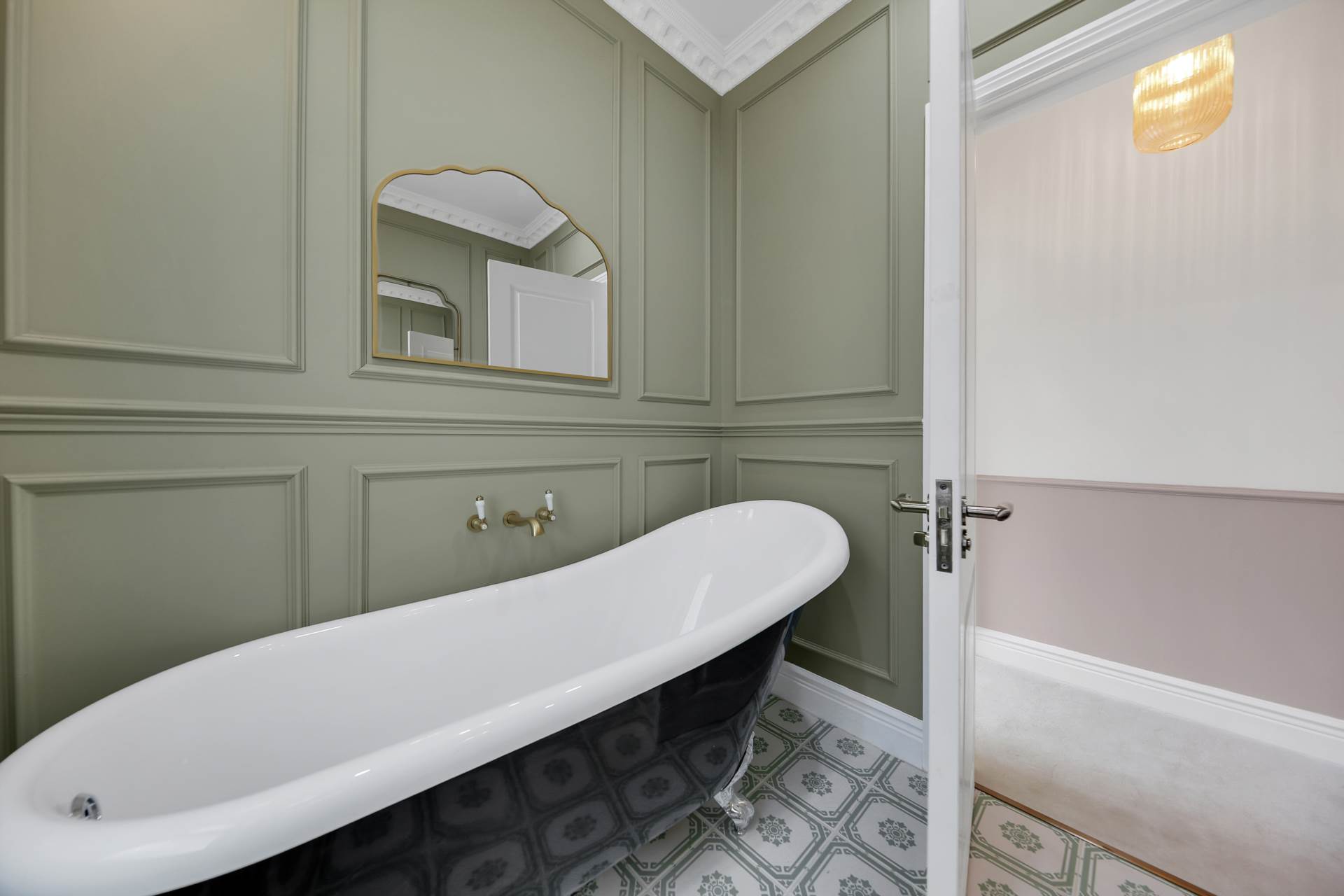 Langthorne Road, Leytonstone, E11, Image 23