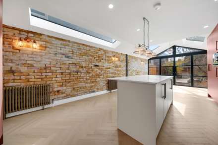 Langthorne Road, Leytonstone, E11, Image 3