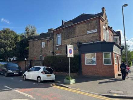 High Road, London, E10, Image 1