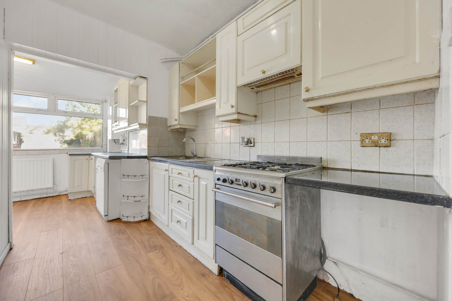 Cambrian Road, Leyton, E10, Image 7