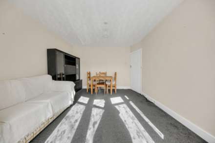 Cambrian Road, Leyton, E10, Image 12
