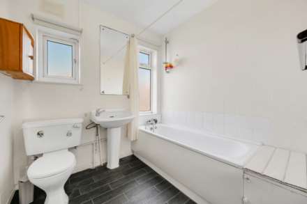 Cambrian Road, Leyton, E10, Image 15