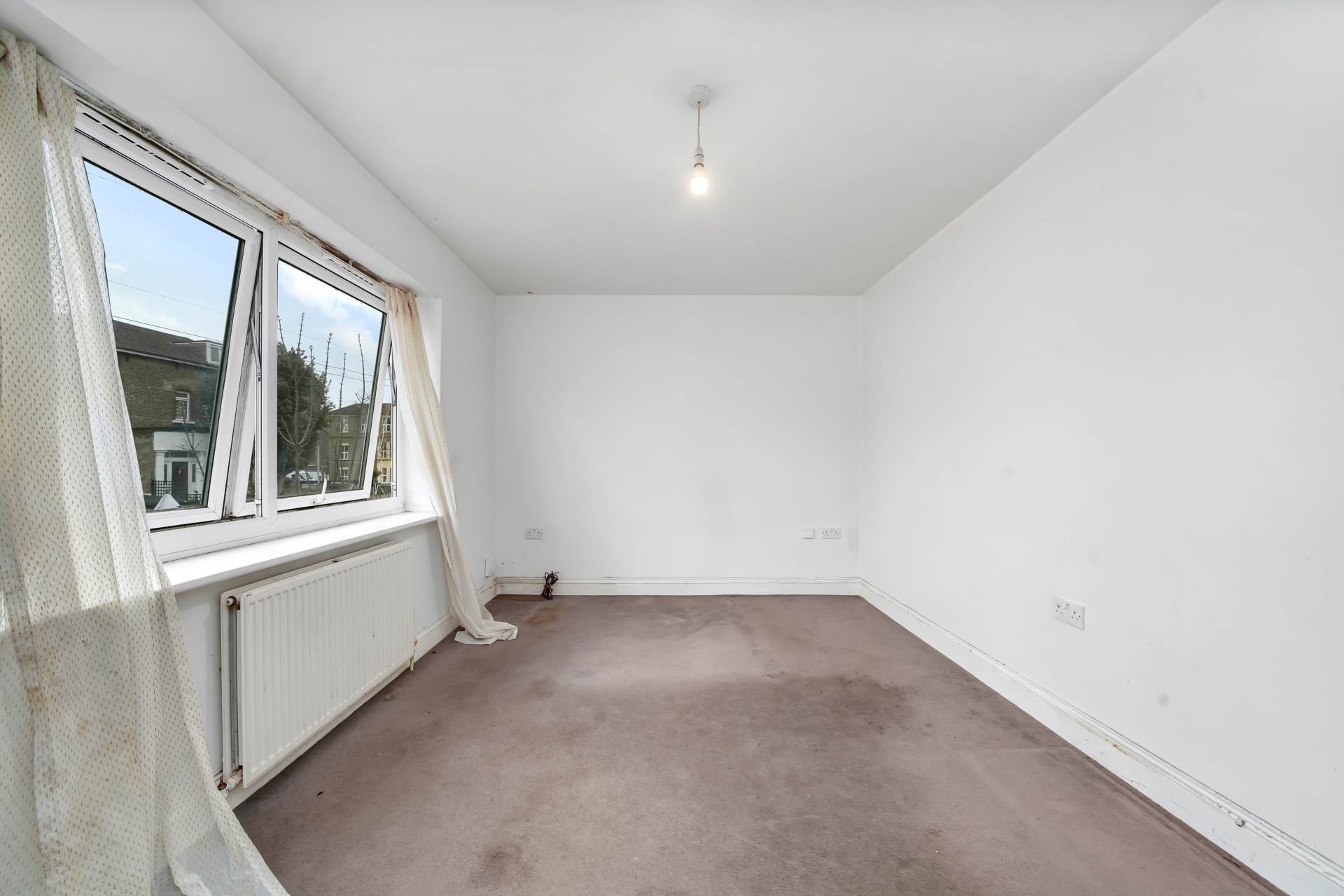 Grange Park Road, London, E10, Image 2