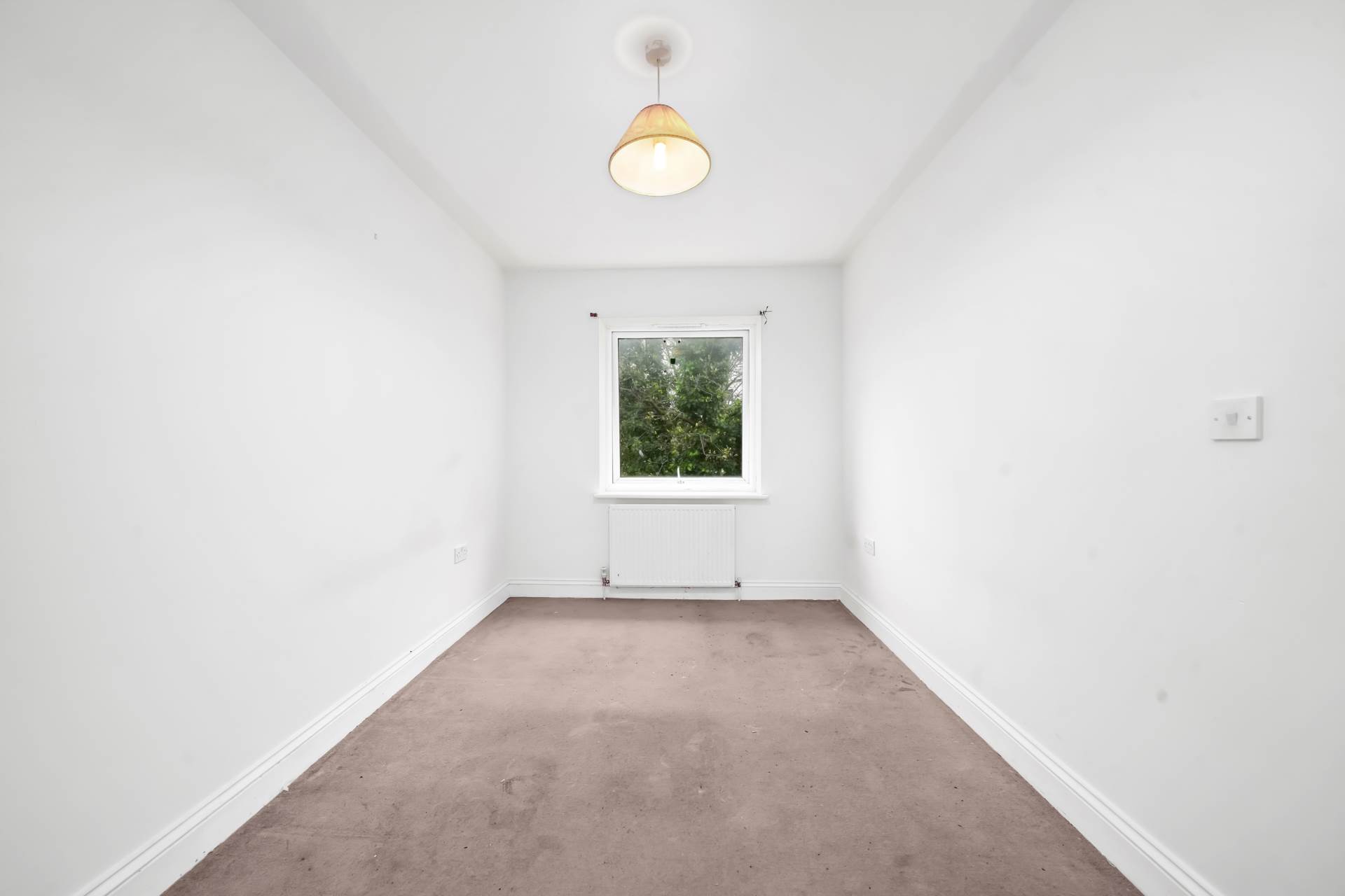 Grange Park Road, London, E10, Image 9