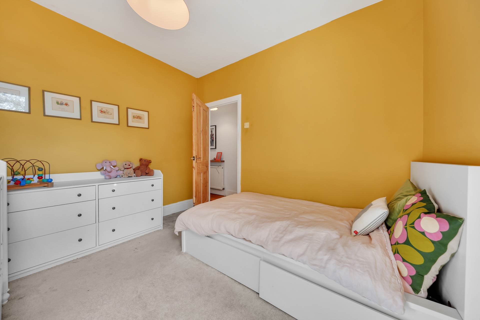 Clementina Road, Leyton, E10, Image 7