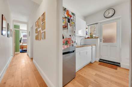 Clementina Road, Leyton, E10, Image 9