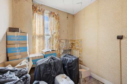 Chertesy Road, Leytonstone, E11, Image 12