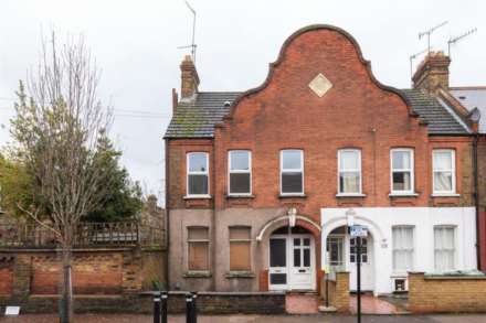 Seymour Road, London, Leyton, E10